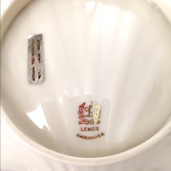 Vintage Lenox Shell Dish 7” - Picture 4 of 4